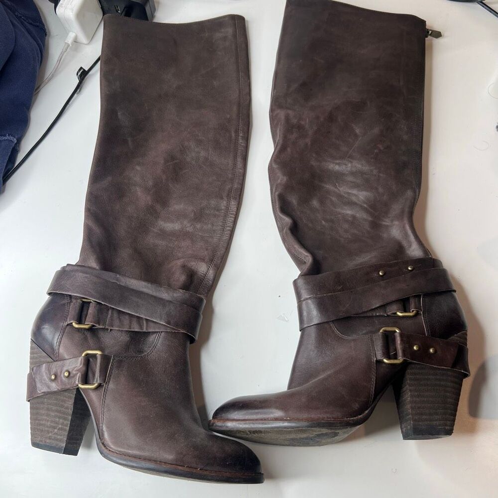 Fergie Women's Brown Leather Knee High Riding Boots Buckle Zip Almond Toe 9.5
